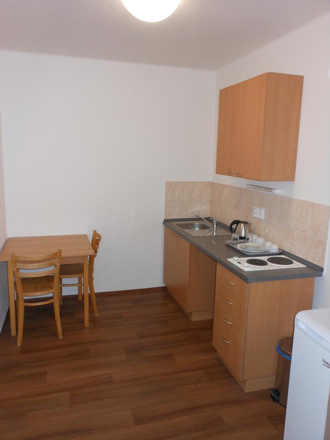 Koleje Ujep Hostel Usti nad Labem Bagian luar foto