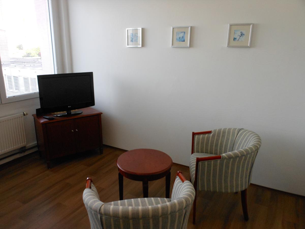 Koleje Ujep Hostel Usti nad Labem Bagian luar foto